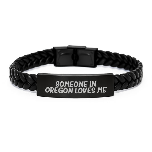 Someone in Oregon Loves Me, Funny Interlaced Leather Bracelte for Birthday Unique Gifts from Friends to Oregon Lovers, 7.87 inches Stainless Steel and PU Leather - Image 1