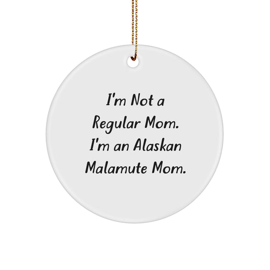 Funny Alaskan Malamute Mom Circle Ornaments for Christmas Unique Gifts from Family to Friends - Image 1